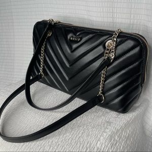 DKNY black quilted shoulder bag
